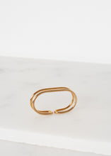 Load image into Gallery viewer, Ring 83 in Gold
